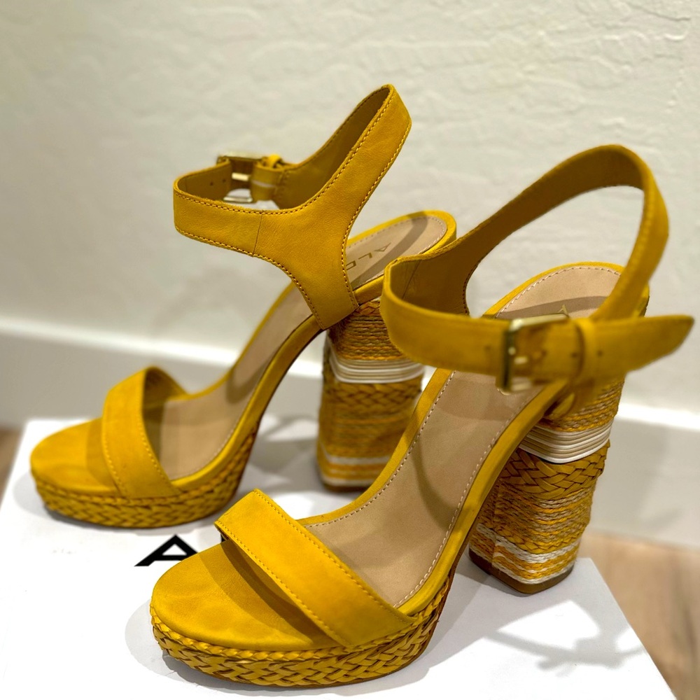 ALDO Women's Yellow and Cream Courts